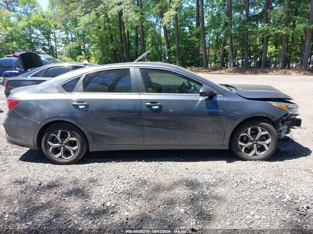 2021 Kia Forte Lxs მანქანა იყიდება აუქციონზე, vin: 3KPF24AD5ME286549, აუქციონის ნომერი: 45089219