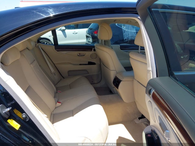 45089224 :رقم المزاد ، JTHBL5EF0F5133765 vin ، 2015 Lexus Ls 460 مزاد بيع