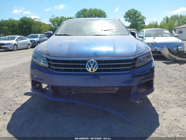 1VWGT7A36HC039433 Volkswagen Passat 1.8t Se