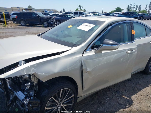 2025 Lexus Es 300h მანქანა იყიდება აუქციონზე, vin: 58ADA1C15SU060915, აუქციონის ნომერი: 45089231