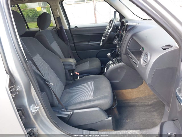 Продажа на аукционе авто 2016 Jeep Patriot Latitude, vin: 1C4NJRFBXGD582031, номер лота: 45089236