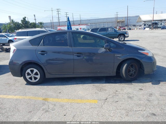 2013 Toyota Prius Two მანქანა იყიდება აუქციონზე, vin: JTDKN3DU9D1716985, აუქციონის ნომერი: 45089244