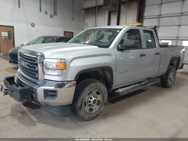 45089255 :رقم المزاد ، 1GT22XEG5FZ137487 vin ، 2015 Gmc Sierra 2500hd مزاد بيع