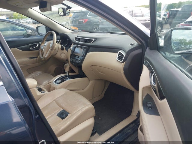 45089269 :رقم المزاد ، 5N1AT2MV7FC808510 vin ، 2015 Nissan Rogue Sl مزاد بيع