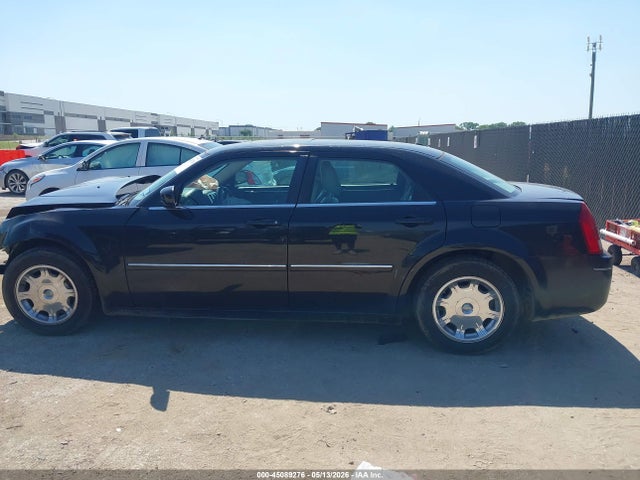 Продажа на аукционе авто 2006 Chrysler 300 Touring, vin: 2C3KA53G16H438403, номер лота: 45089276