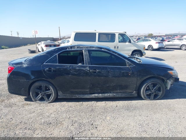 4T1BF1FK2EU413278 Toyota CAMRY SE