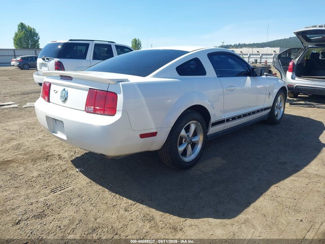 2007 Ford Mustang V6 Deluxe/v6 Premium მანქანა იყიდება აუქციონზე, vin: 1ZVFT80N275263547, აუქციონის ნომერი: 45089327
