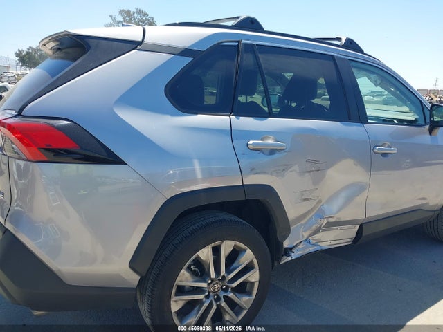 45089338 :رقم المزاد ، 2T3C1RFV4PC221609 vin ، 2023 Toyota Rav4 Xle Premium مزاد بيع
