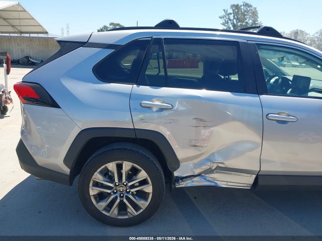 45089338 :رقم المزاد ، 2T3C1RFV4PC221609 vin ، 2023 Toyota Rav4 Xle Premium مزاد بيع
