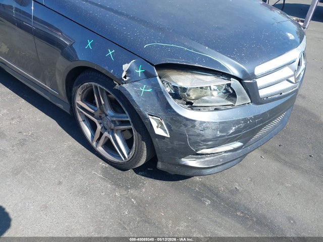 Aukcja sprzedaży 2011 Mercedes-benz C 300 Luxury/sport, vin: WDDGF5EB4BR136978, numer aukcji: 45089340