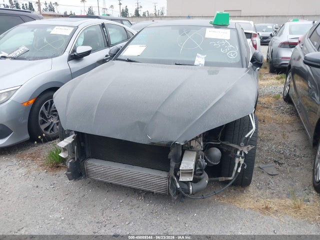 2019 Audi A5 45 Premium მანქანა იყიდება აუქციონზე, vin: WAUANCF58KA060015, აუქციონის ნომერი: 45089348
