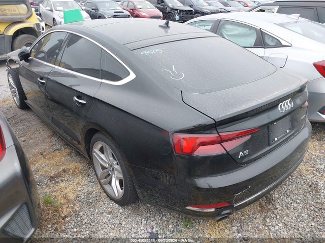 2019 Audi A5 45 Premium მანქანა იყიდება აუქციონზე, vin: WAUANCF58KA060015, აუქციონის ნომერი: 45089348