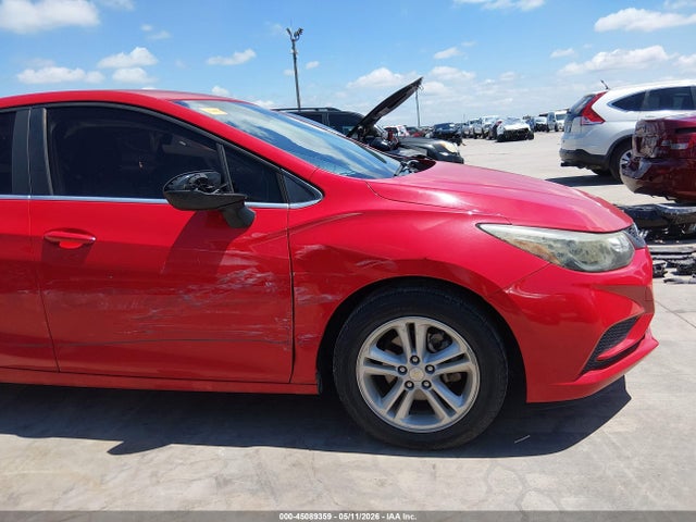 45089359 :رقم المزاد ، 1G1BE5SM6H7157888 vin ، 2017 Chevrolet Cruze Lt Auto مزاد بيع