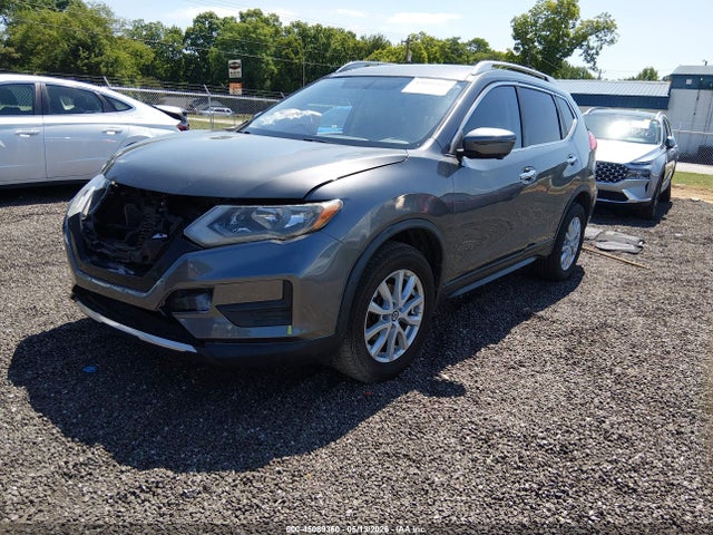 2017 Nissan Rogue Sv მანქანა იყიდება აუქციონზე, vin: JN8AT2MV7HW272846, აუქციონის ნომერი: 45089360