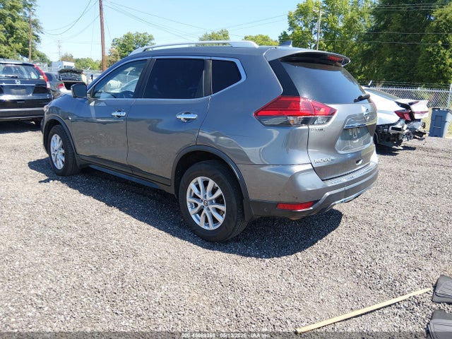 2017 Nissan Rogue Sv მანქანა იყიდება აუქციონზე, vin: JN8AT2MV7HW272846, აუქციონის ნომერი: 45089360