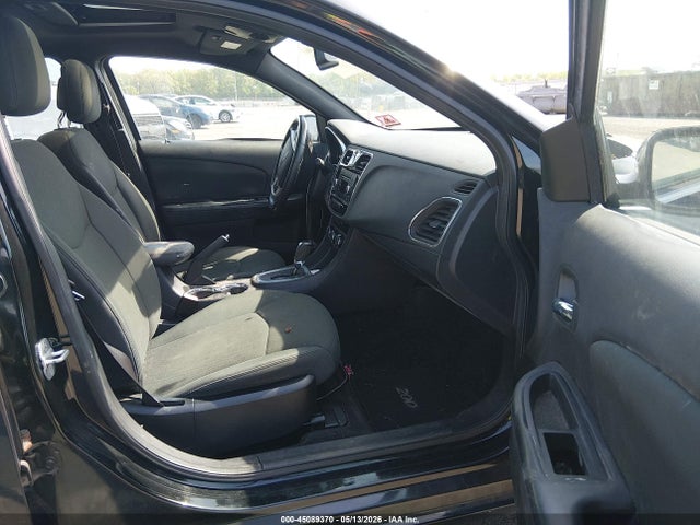 Продаж на аукціоні авто 2012 Chrysler 200 Touring, vin: 1C3CCBBB5CN125375, номер лоту: 45089370
