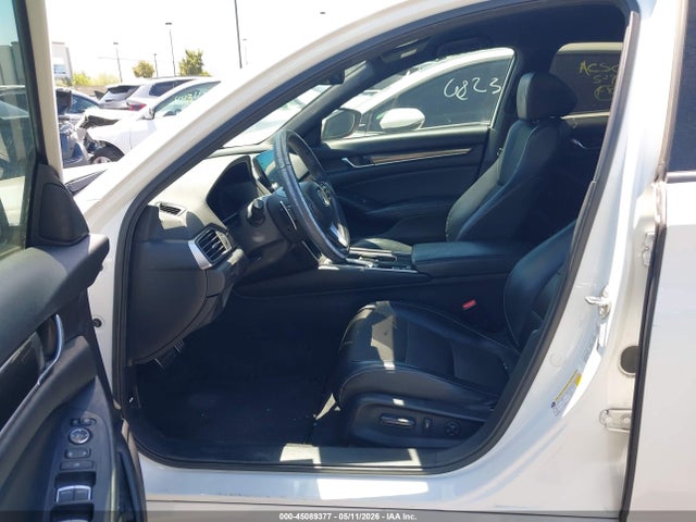 1HGCV1F37JA043110 Honda Accord Sport