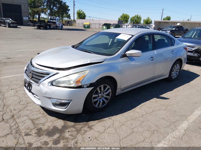 Nissan Altima 2.5 S 2014 1N4AL3AP0EC163610 Image 2