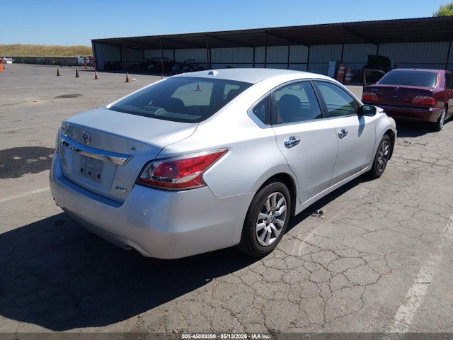 Nissan Altima 2.5 S 2014 1N4AL3AP0EC163610 Image 4