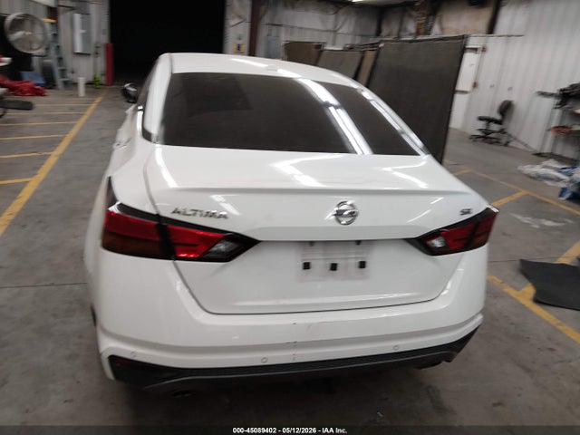 1N4BL4CV9NN361399 Nissan Altima Sr Fwd