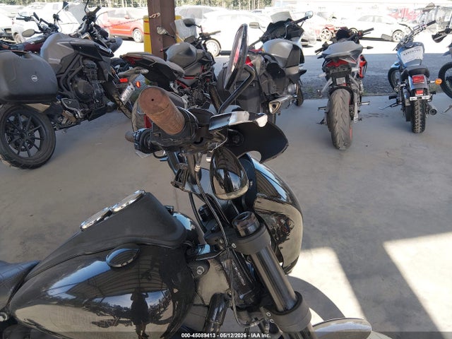 Harley-Davidson FXLRS 2021 1HD1YWK17MB019336 Image 16