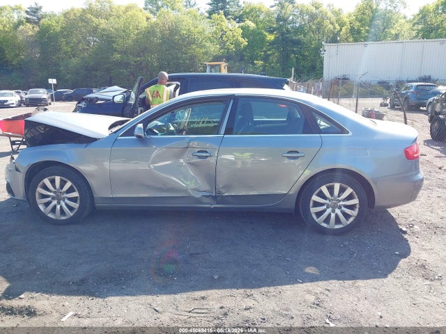 Продажа на аукционе авто 2010 Audi A4 2.0t Premium, vin: WAUFFAFL3AN059304, номер лота: 45089415