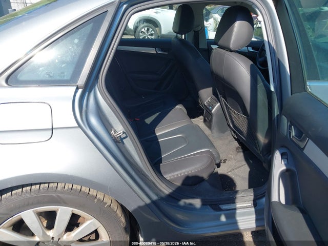 Продажа на аукционе авто 2010 Audi A4 2.0t Premium, vin: WAUFFAFL3AN059304, номер лота: 45089415
