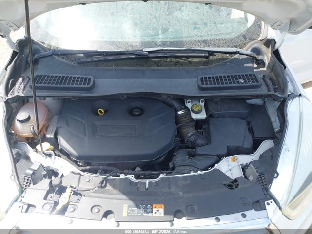1FMCU9G98HUA26128 Ford ESCAPE SE