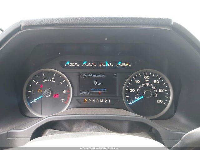 45089437 :رقم المزاد ، 1FTEW1EG0FKE61888 vin ، 2015 Ford F-150 Xlt مزاد بيع