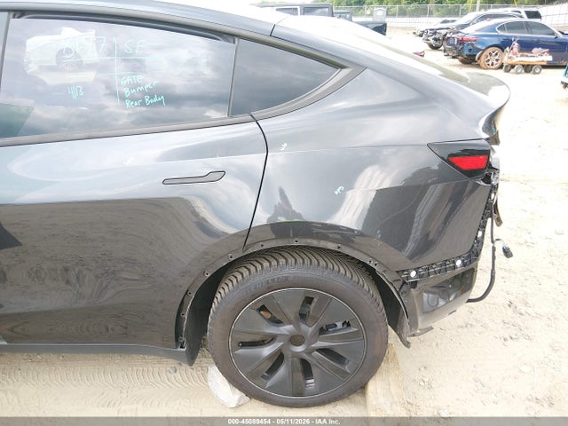 Продажа на аукционе авто 2024 Tesla Model Y Long Range Dual Motor All-wheel Drive, vin: 7SAYGAEE3RF163784, номер лота: 45089454