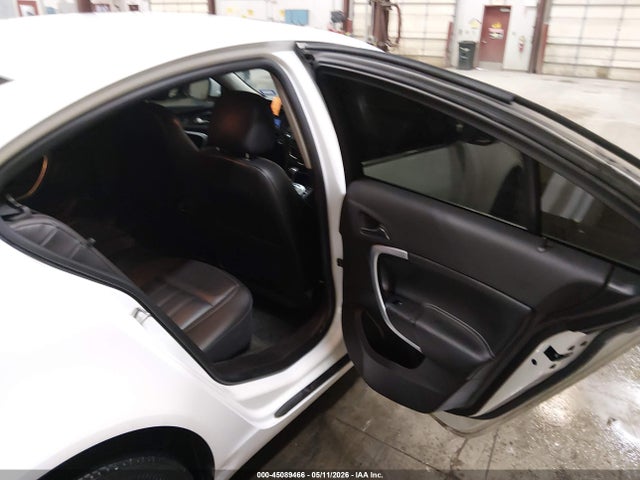 2G4GT5GXXG9177527 Buick Regal Turbo Premium Ii