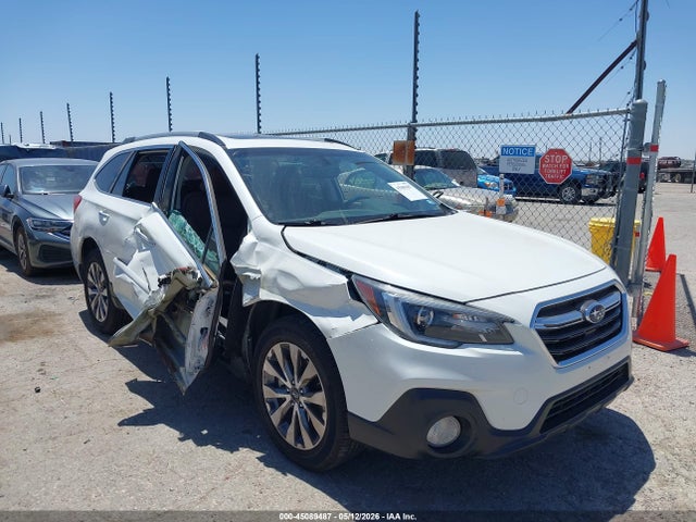 2018 Subaru Outback 2.5i Touring მანქანა იყიდება აუქციონზე, vin: 4S4BSATC8J3357260, აუქციონის ნომერი: 45089487