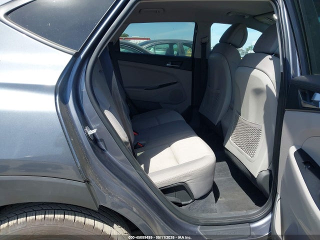 Продажа на аукционе авто 2016 Hyundai Tucson Se, vin: KM8J3CA43GU127306, номер лота: 45089499