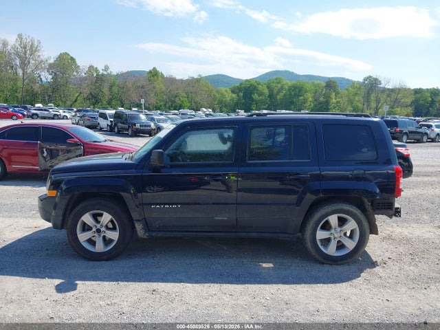 2011 Jeep Patriot Sport მანქანა იყიდება აუქციონზე, vin: 1J4NT1GA8BD102881, აუქციონის ნომერი: 45089526