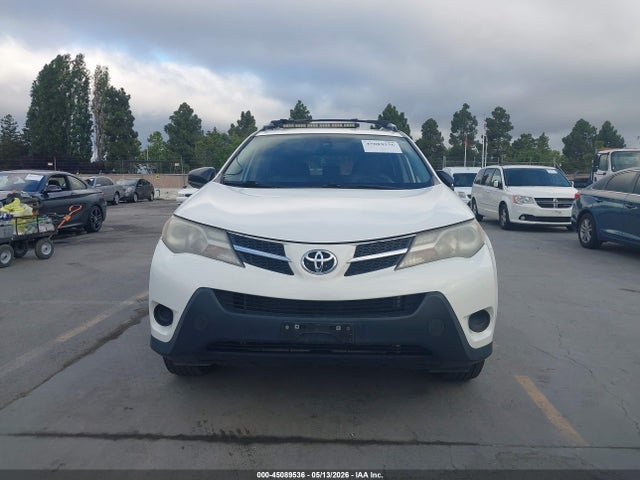 Toyota RAV4 LE 2014 JTMBFREV8EJ003844 Image 12