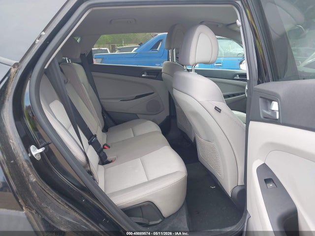 45089574 :رقم المزاد ، KM8J3CA23GU160871 vin ، 2016 Hyundai Tucson Eco مزاد بيع