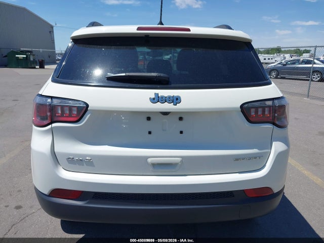 Jeep Compass Sport 4x4 2018 3C4NJDAB1JT392226 Image 16