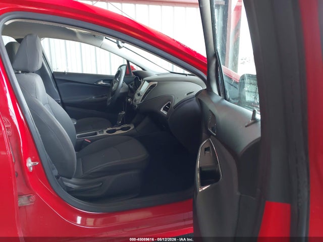 Продажа на аукционе авто 2018 Chevrolet Cruze Ls Auto, vin: 1G1BC5SMXJ7143973, номер лота: 45089616