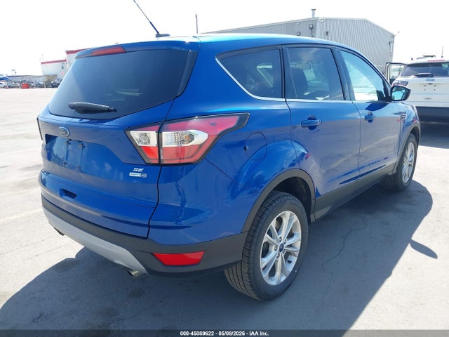 45089622 :رقم المزاد ، 1FMCU9GD5HUE18567 vin ، 2017 Ford Escape Se مزاد بيع