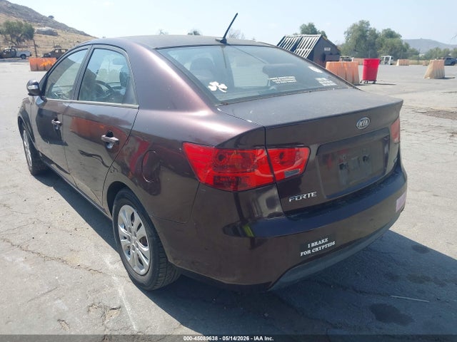 45089638 :رقم المزاد ، KNAFU4A24A5098893 vin ، 2010 Kia Forte Ex مزاد بيع