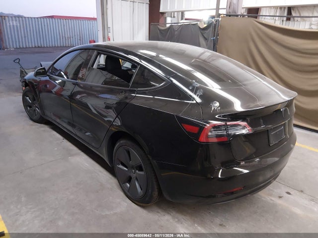 Tesla Model 3 Rear-wheel Drive 2023 5YJ3E1EA3PF626269 Image 3