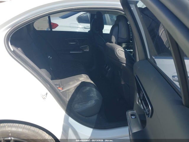 W1KAF4HB9PR149762 Mercedes-Benz C 300 4matic