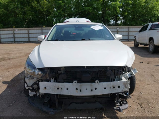 Продажа на аукционе авто 2018 Mazda Mazda3 Sport, vin: 3MZBN1U79JM218201, номер лота: 45089673