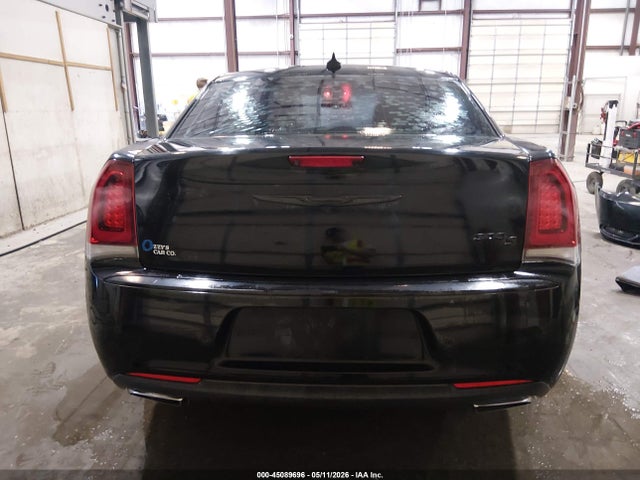 Chrysler 300 300s 2015 2C3CCABGXFH882324 Image 17