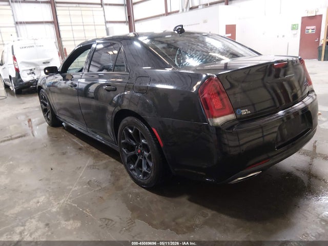 Chrysler 300 300s 2015 2C3CCABGXFH882324 Image 3