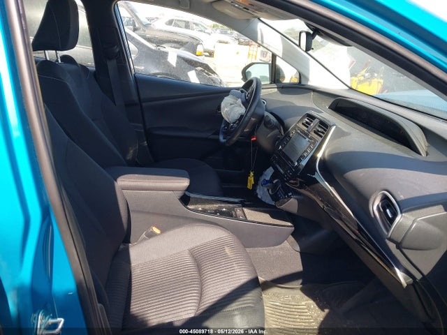 JTDKAMFP7N3223482 Toyota Prius Prime Le
