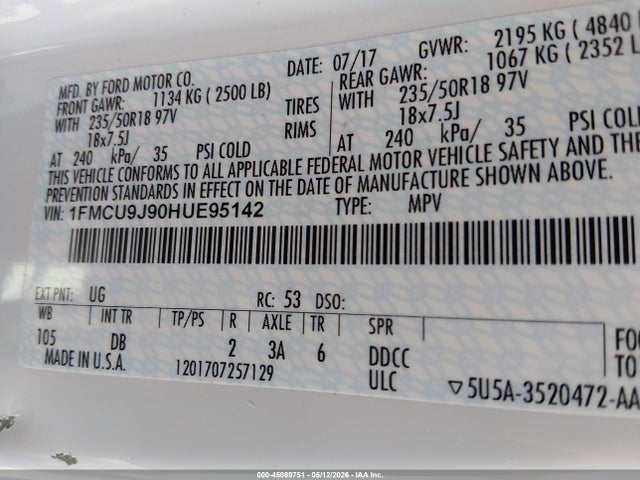 1FMCU9J90HUE95142 Ford Escape Titanium