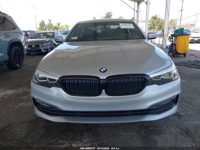 WBAJA9C54JB033549 BMW 530e Iperformance