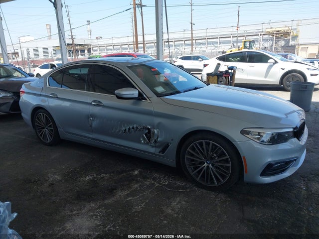 WBAJA9C54JB033549 BMW 530e Iperformance