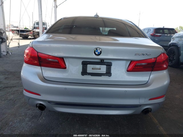 WBAJA9C54JB033549 BMW 530e Iperformance